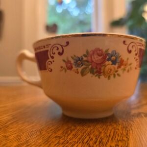 Vintage Homer Laughlin Majestic Brittany Floral Porcelain Teacup Burgundy Gold